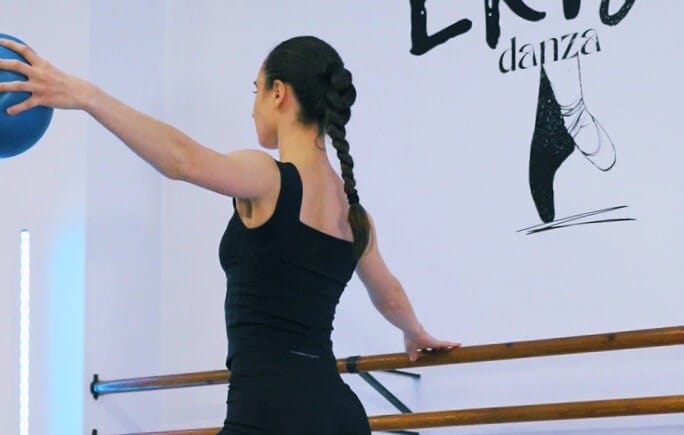 barre escuela lokobaile santiago